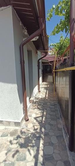 Casă cu 3 camere cu Teren 155 Mp în Bariera Vâlcii