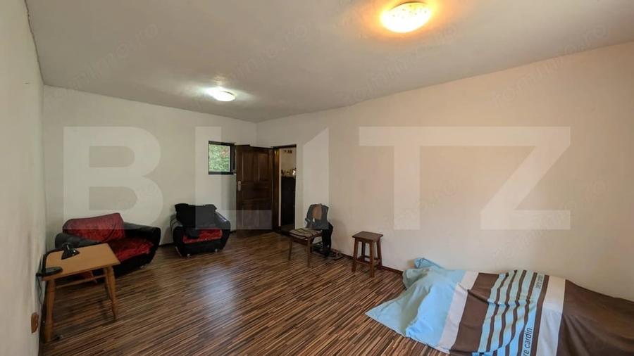 Casă cu Teren 2180 Mp în Central
