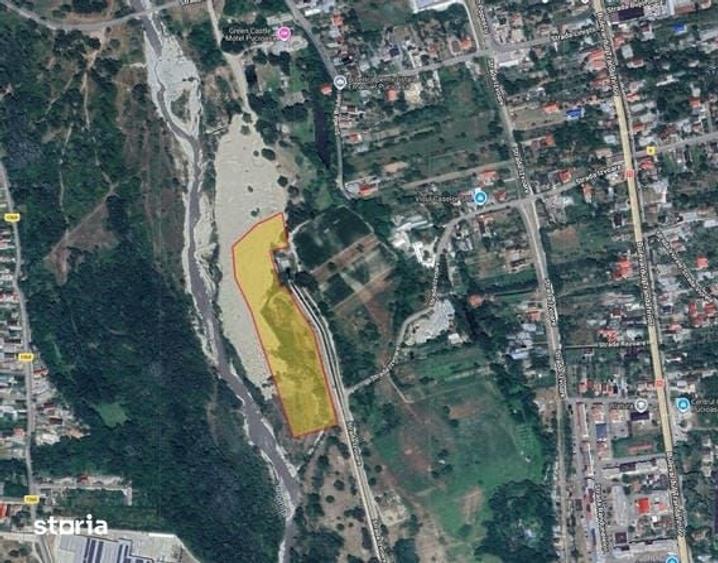 Teren de 26000 mp, în Central