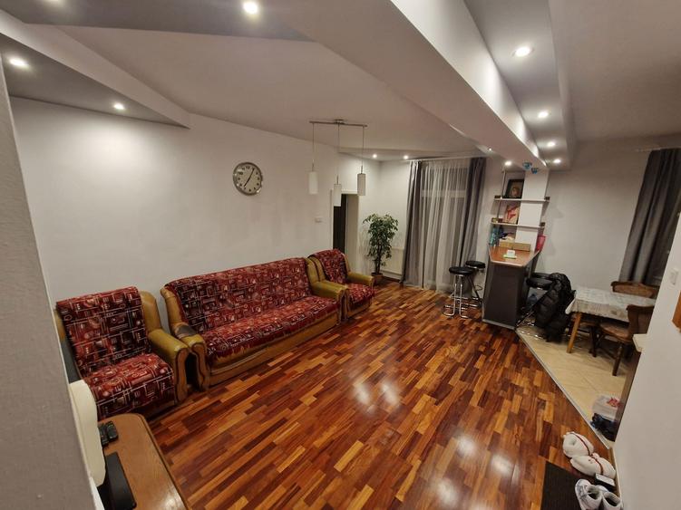 Apartament cu 2 camere semidecomandat în Drumul Carului