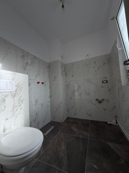 Apartament cu 3 camere decomandat în Șagului