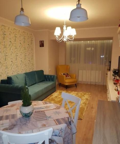 Apartament cu 3 camere semidecomandat în Virtuții