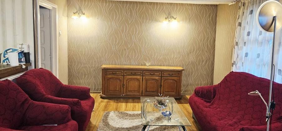 Casă individuală cu 6 camere cu Canalizare în Beliș