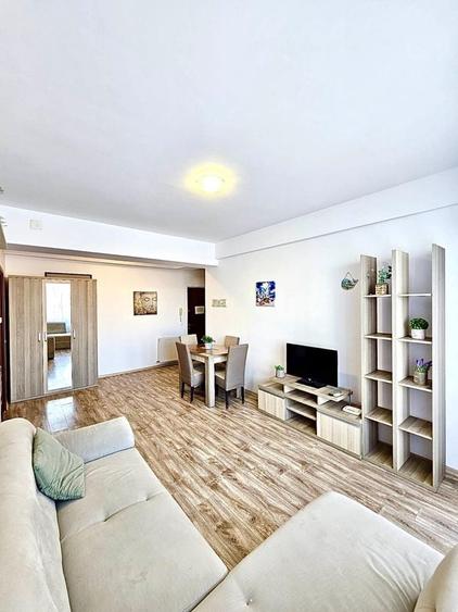 Apartament cu 2 camere semidecomandat în Nord