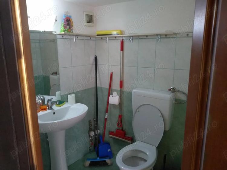Spațiu comercial, de 31 mp, în Central