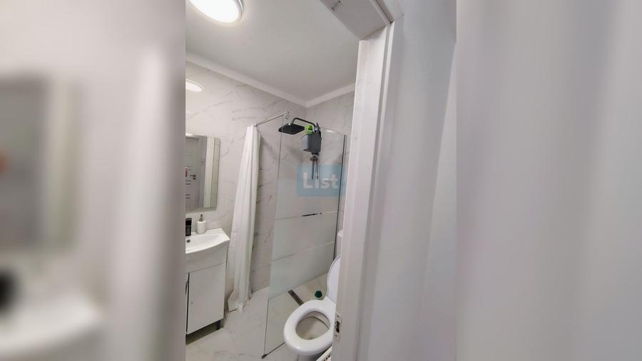 Apartament 3 camere decomandat zona FSGA - 19