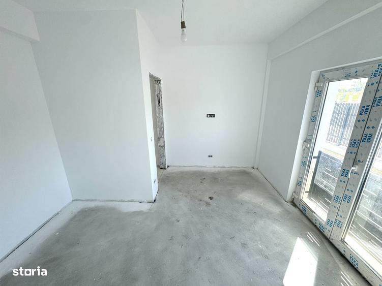 Casă cu 4 camere cu Teren 570 Mp în Bucium