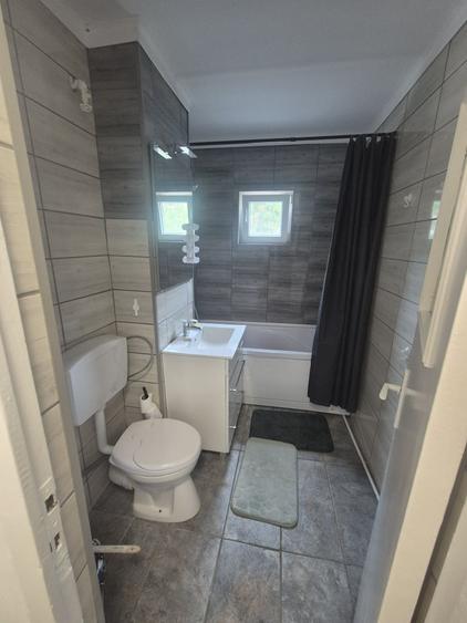 Apartament cu 2 camere decomandat în Micălaca