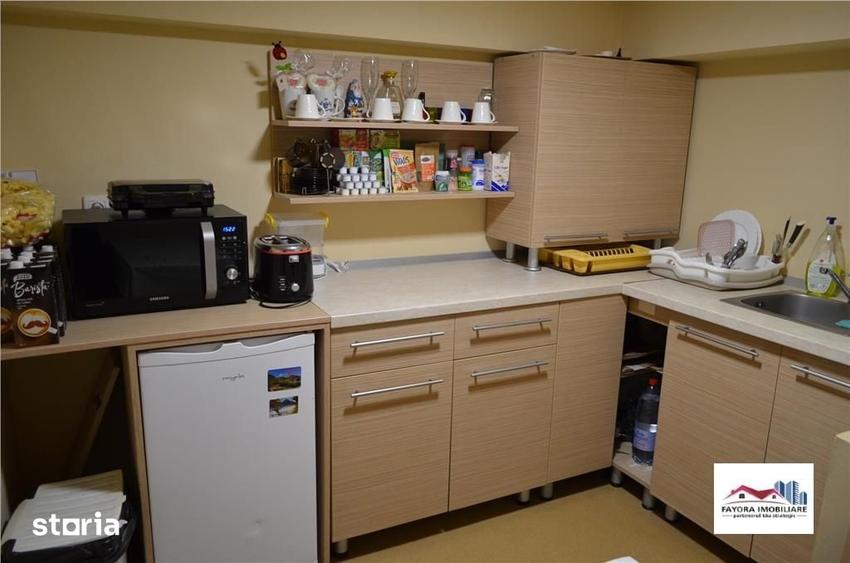 Spațiu comercial, de 70 mp, în Central