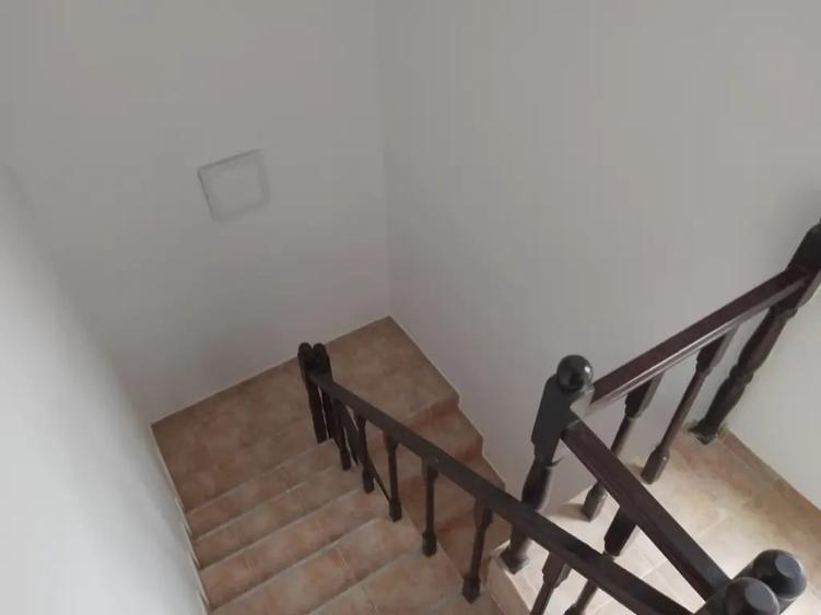 Casă cu 3 camere în Central