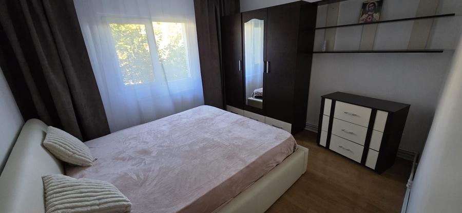 Apartament cu 2 camere decomandat în Cug