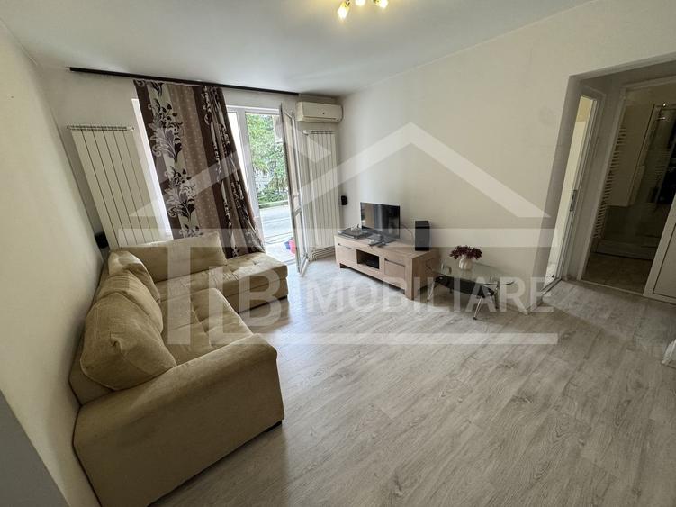 Apartament cu 2 camere decomandat în 7 Noiembrie