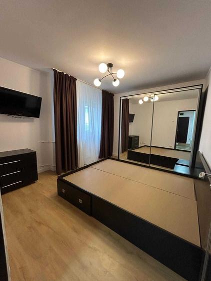 Apartament cu 2 camere decomandat în Crângași