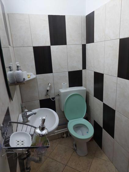 Garsonieră în Sârbi