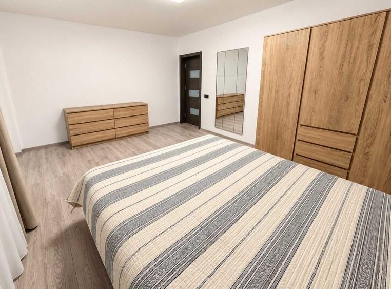 Casă cu 4 camere cu Teren 301 Mp în Strejnicu