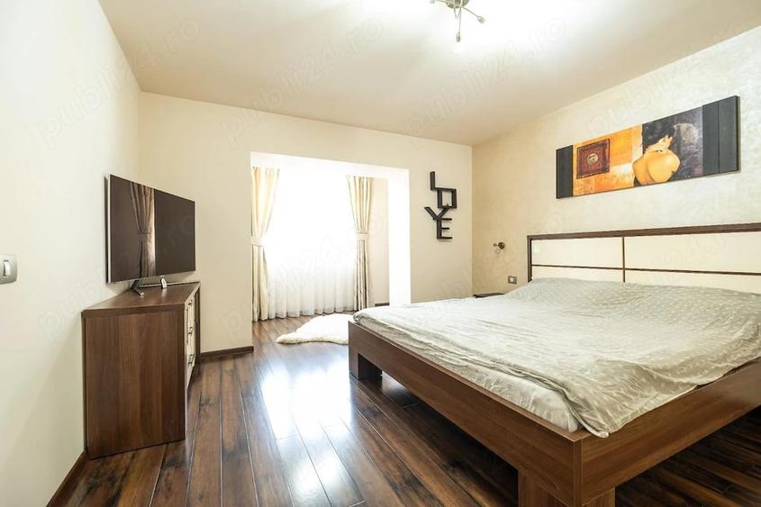 Apartament cu 6 camere decomandat în Bistrița Lac