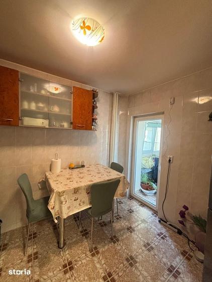 Apartament cu 3 camere decomandat în Ultracentral