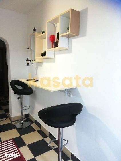 Apartament cu 2 camere decomandat, mobilat în Primăverii