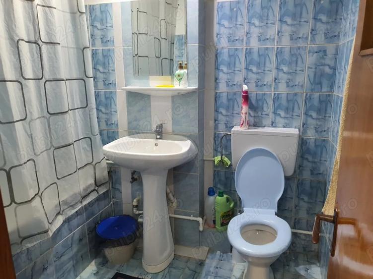 Apartament cu 2 camere decomandat în Ostroveni