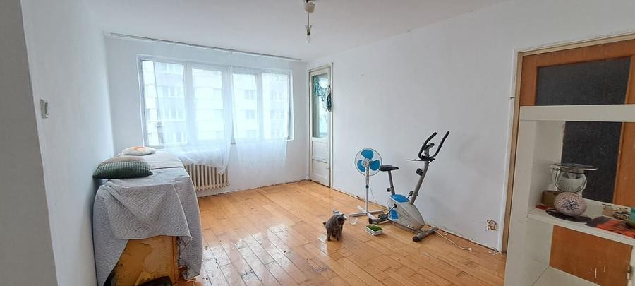 Apartament cu 2 camere semidecomandat în Drumul Taberei