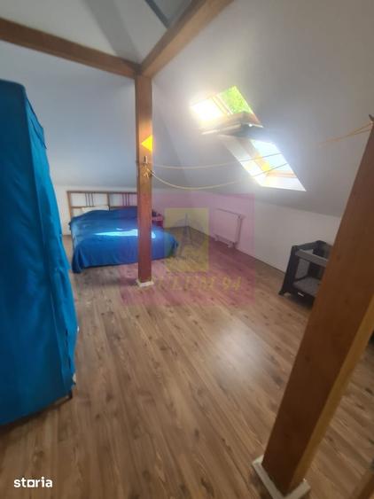 Casă cu 6 camere cu Teren 6600 Mp în Cornu