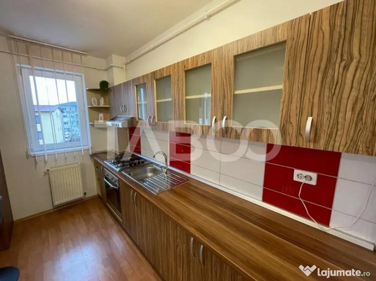 Apartament cu 2 camere semidecomandat în Central