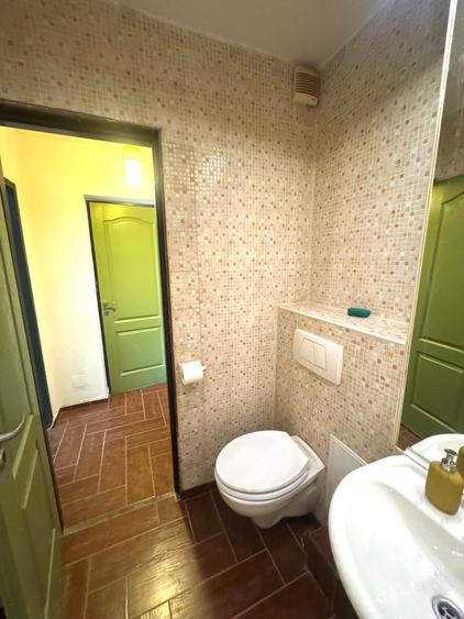 Apartament cu 2 camere decomandat în Calea Călărașilor