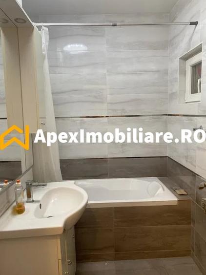 Apartament cu 3 camere decomandat, mobilat în Valea Ialomiței