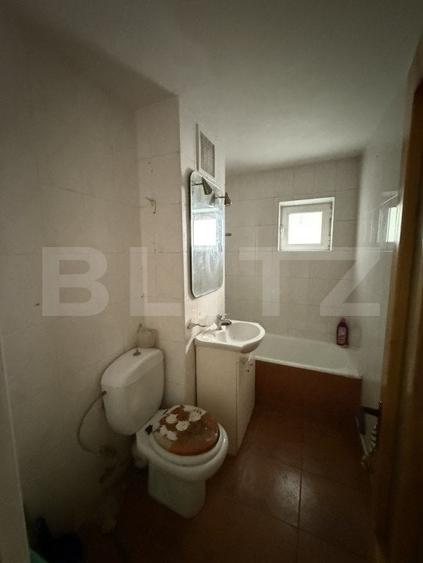 Apartament cu 3 camere, decomandat, zona George Enescu - 10