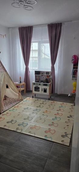 Casă cu Teren 550 Mp în Săsar