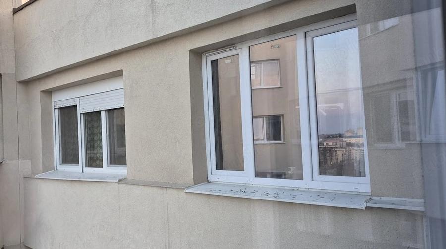 Apartament cu 2 camere decomandat în P-ța Unirii