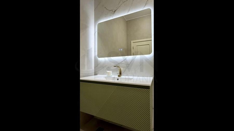 Apartament cu 4 camere decomandat în Dacia