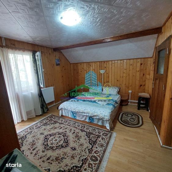 Spațiu comercial, de 450 mp, în Lepșa