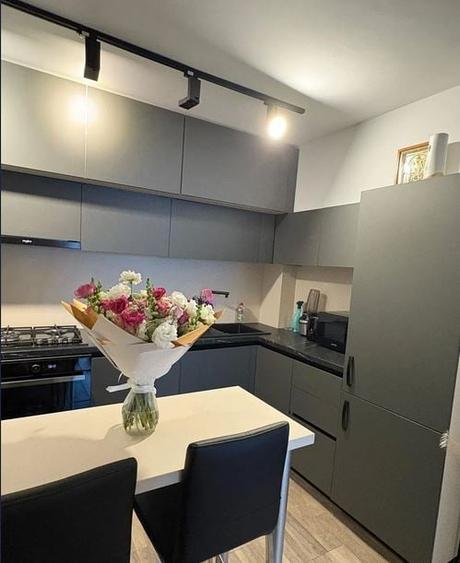 Apartament cu 2 camere semidecomandat în Obor