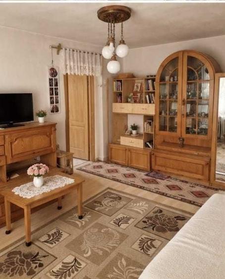 Apartament cu 2 camere semidecomandat în Rogerius