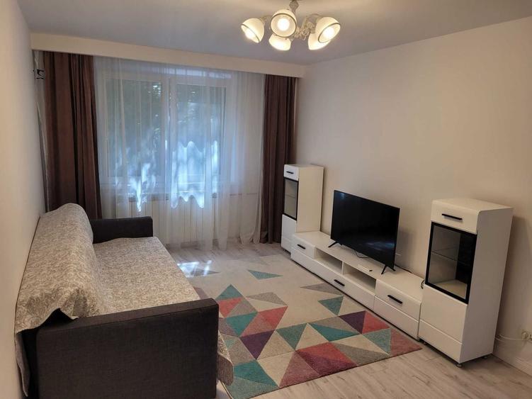 Apartament cu 2 camere semidecomandat în Dristor