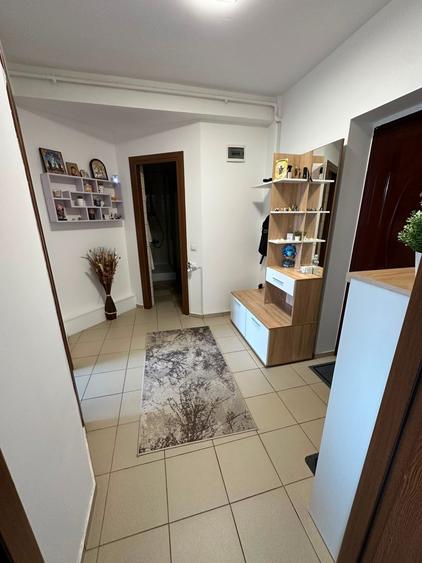Garsonieră decomandată în Drumul Taberei
