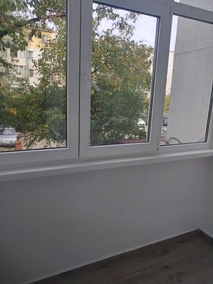 Apartament cu 3 camere nedecomandat în Alexandru cel Bun
