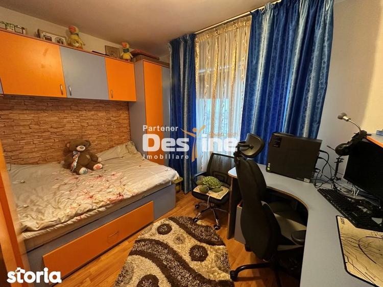 Apartament cu 2 camere decomandat, mobilat în Ultracentral