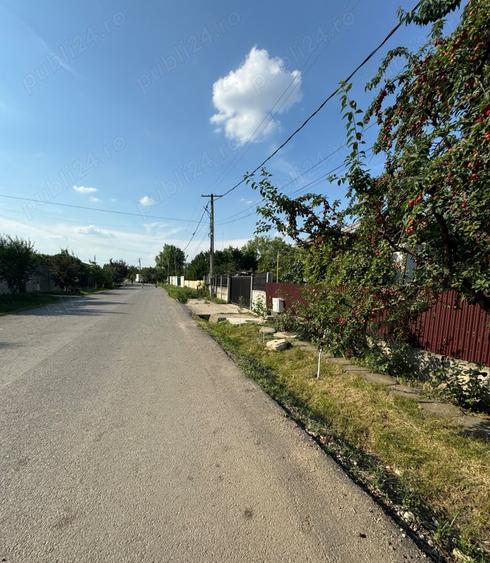 Teren de 2500 mp, în Dârza