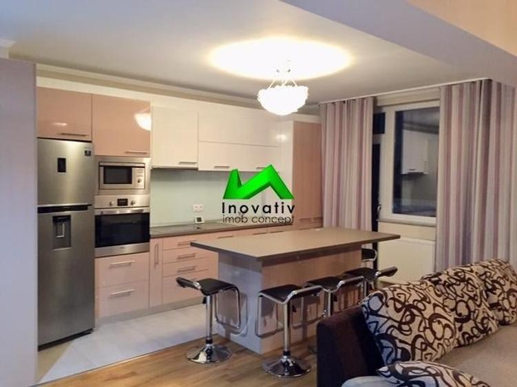 Apartament cu 3 camere decomandat, mobilat în Calea Dumbrăvii