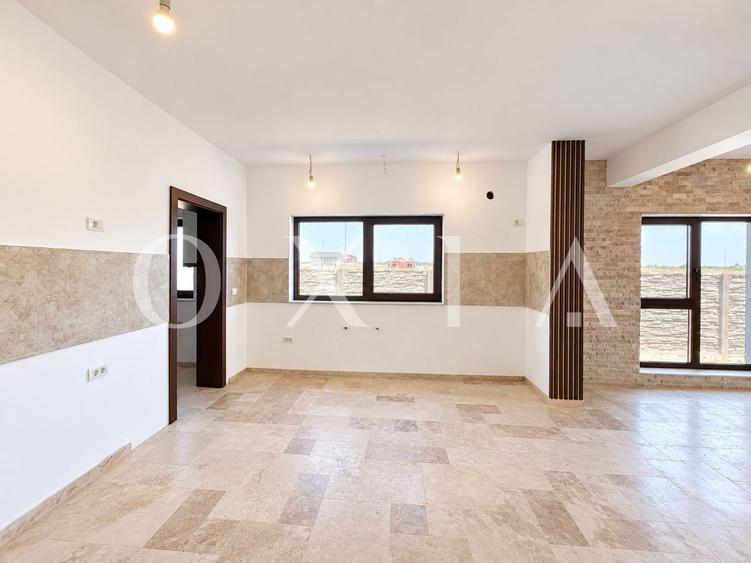 Duplex cu 4 camere cu Canalizare în Torontalului