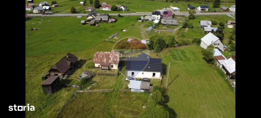 Casă cu 3 camere cu Teren 13623 Mp în Central