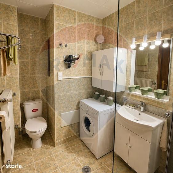 Apartament cu 3 camere semidecomandat în Doamna Ghica