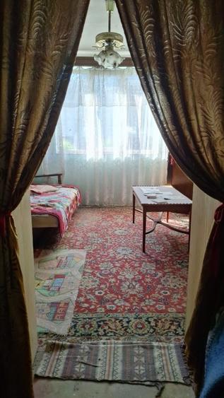 Casă individuală cu 2 camere cu Garaj în Central