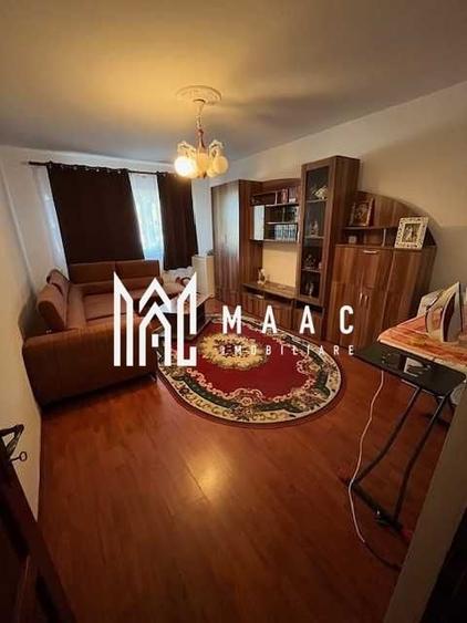 Apartament cu 3 camere decomandat, mobilat în Vasile Aaron