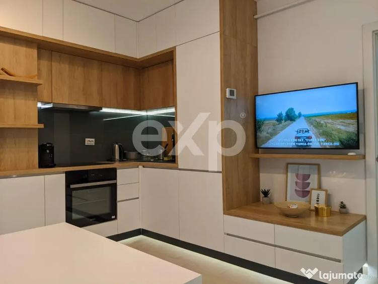 Apartament cu 2 camere semidecomandat în Aeroport
