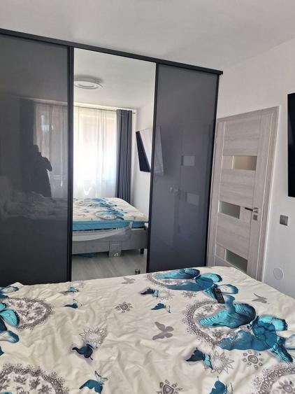 Apartament cu 2 camere decomandat în Exterior Vest