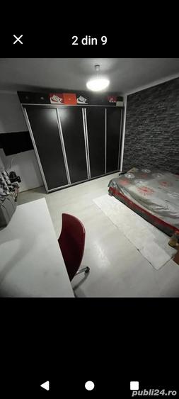 Casă cu 10 camere cu Teren 170 Mp în Rahova