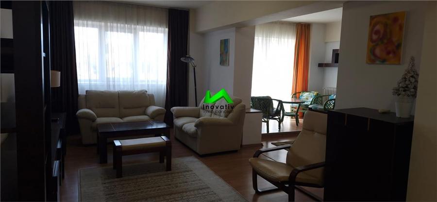 Apartament cu 3 camere decomandat, mobilat în Calea Dumbrăvii